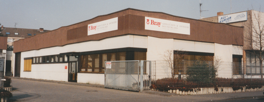 Bray-1990